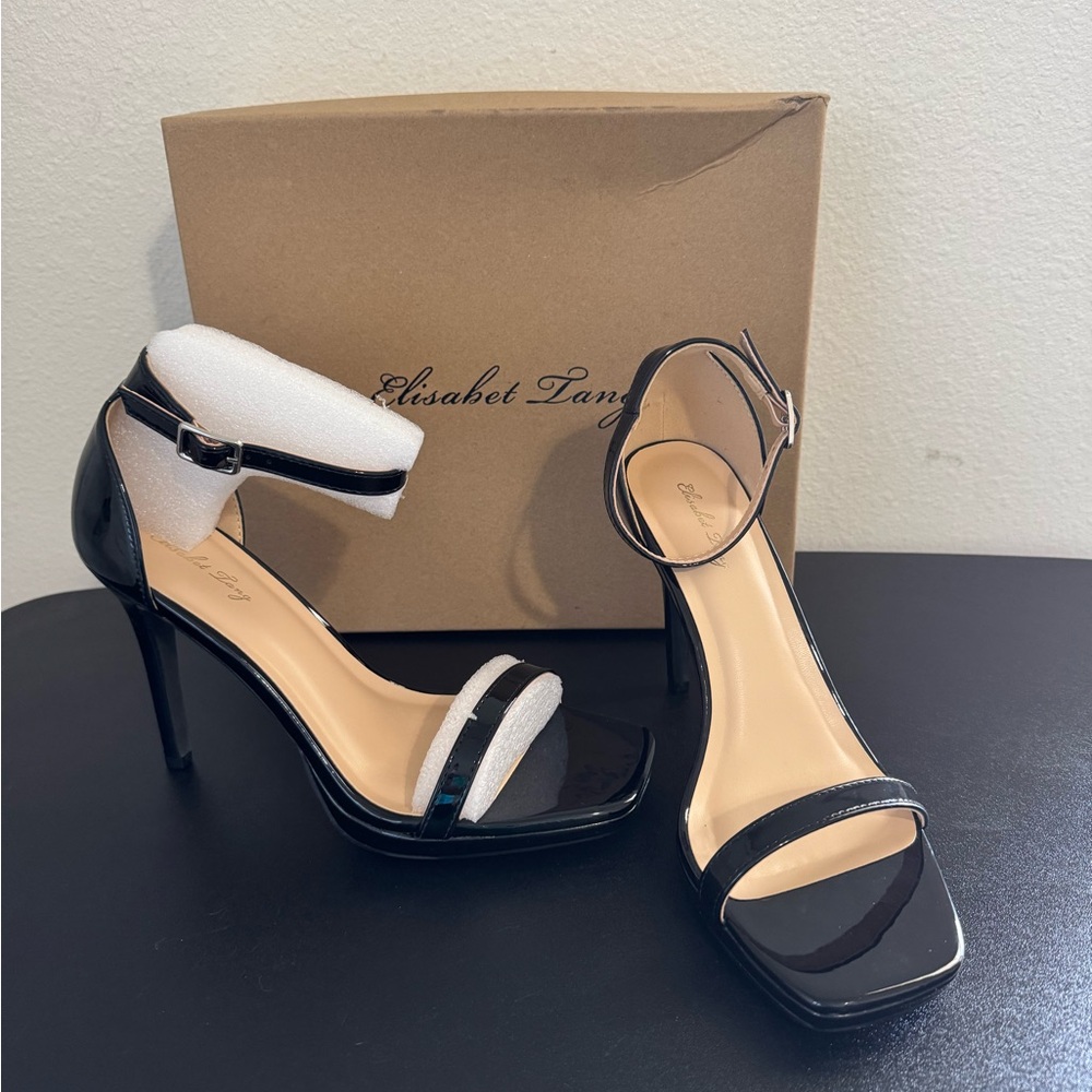 New in box size 8 Elisabet Tang Women's High Heeled Sandals